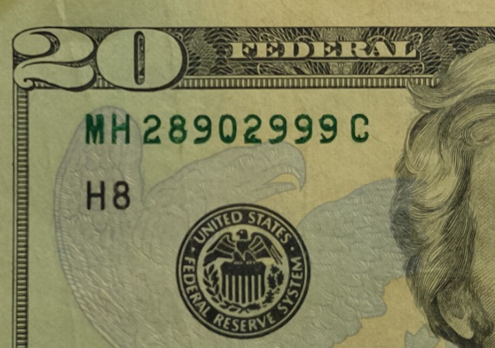 $20 Bill Error - Ink Smear Error on Serial Number And Print Through