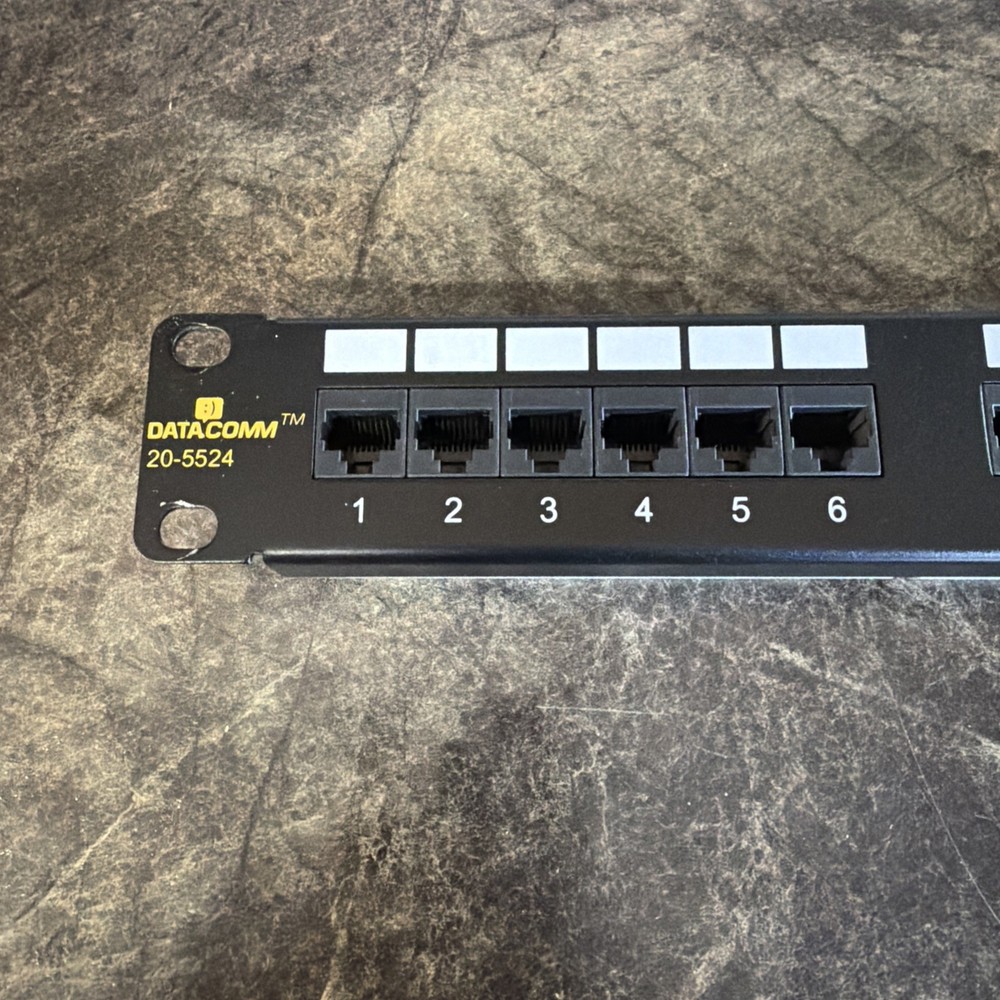 DataComm Cat 5e 24 Port Patch Panel - Model 20-5524 - USED