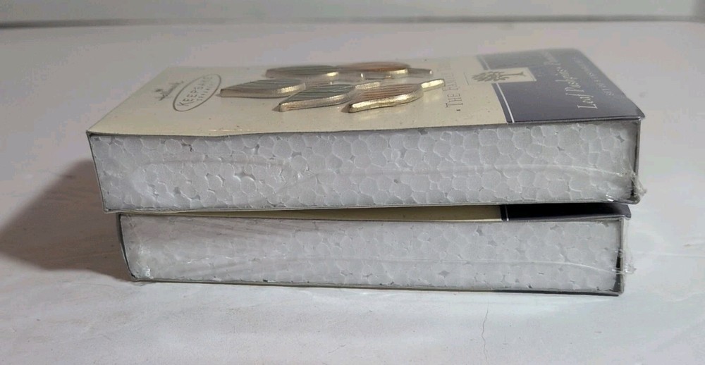 NOS Hallmark Keepsake Leaf Pushpins, Family Tree Collection, 10