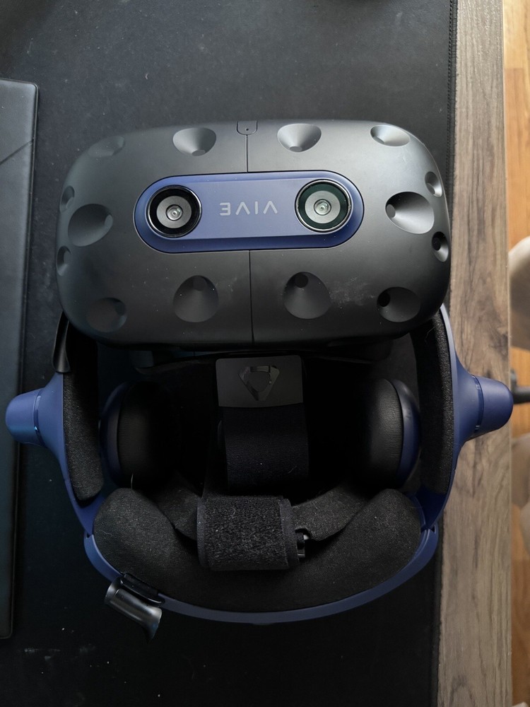 HTC VIVE Pro 2 PC Virtual Reality Headset replacment ONLY