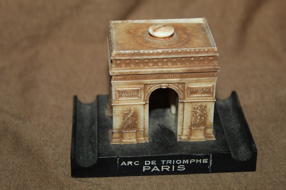 Original WW2 U.S. Army Combat Soldiers Wartime European Souvenir Bring Back Lot