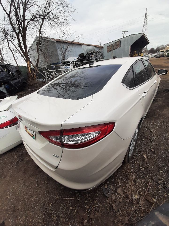 FUSION 2014 High Mounted Stop Light 936465