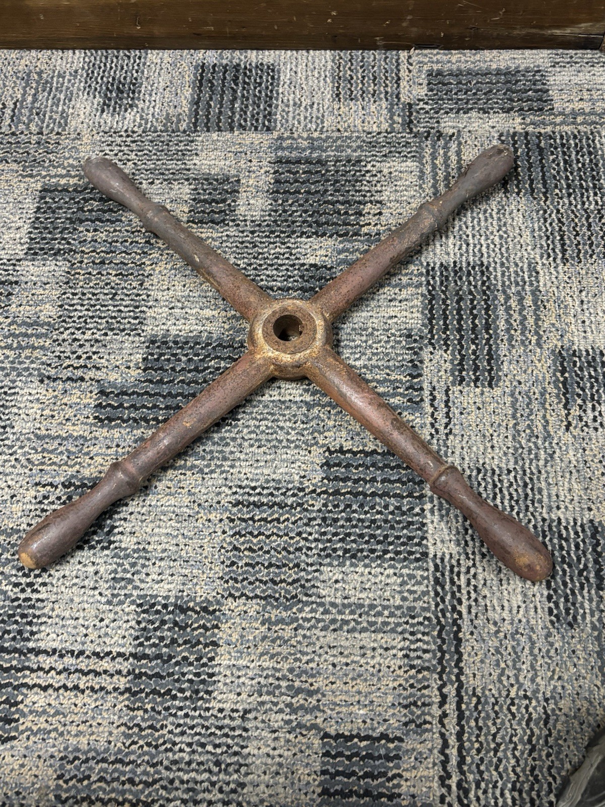 4 SPOKE MACHINE HANDWHEEL antique post drill tool crank handle steampunk table