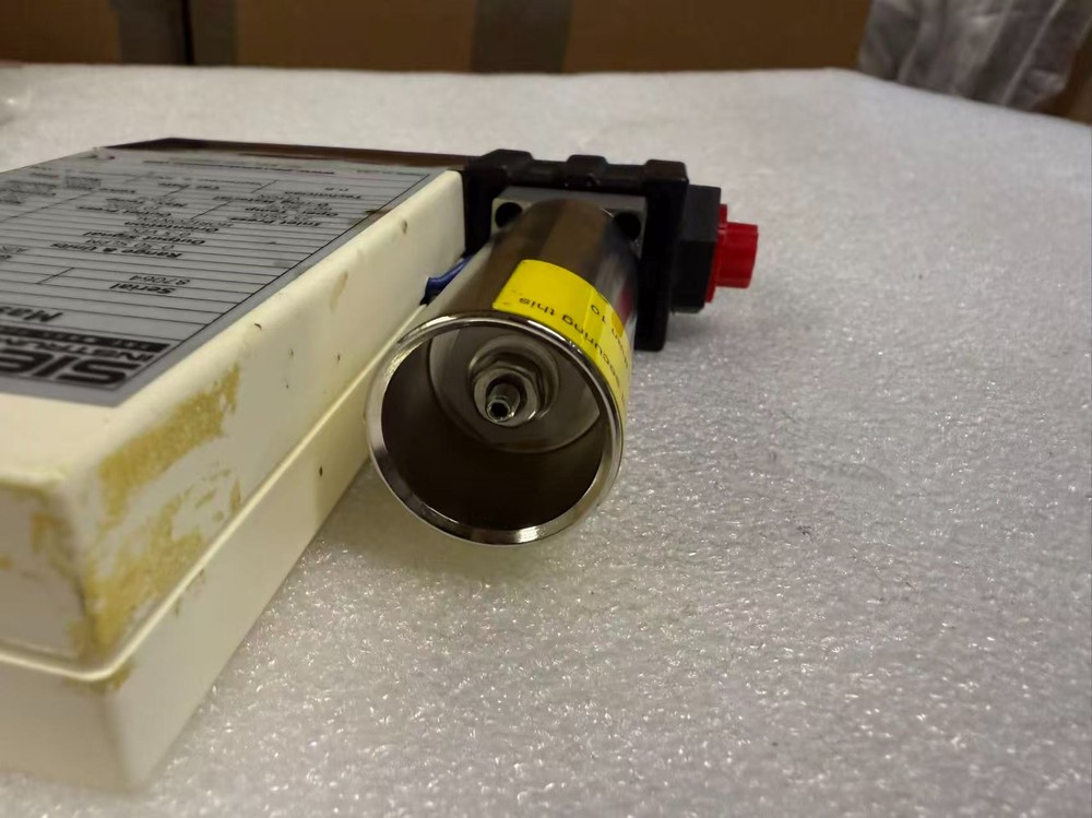 Sierra Mass-Trak Flow Controller With Display 810C-NR-13