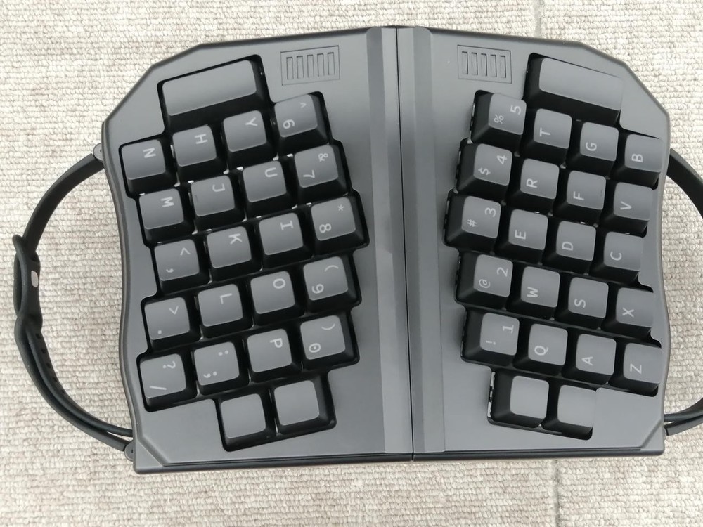 DOTBRAVO GRABSHELL Model GRABSHELL DOTBRAVO