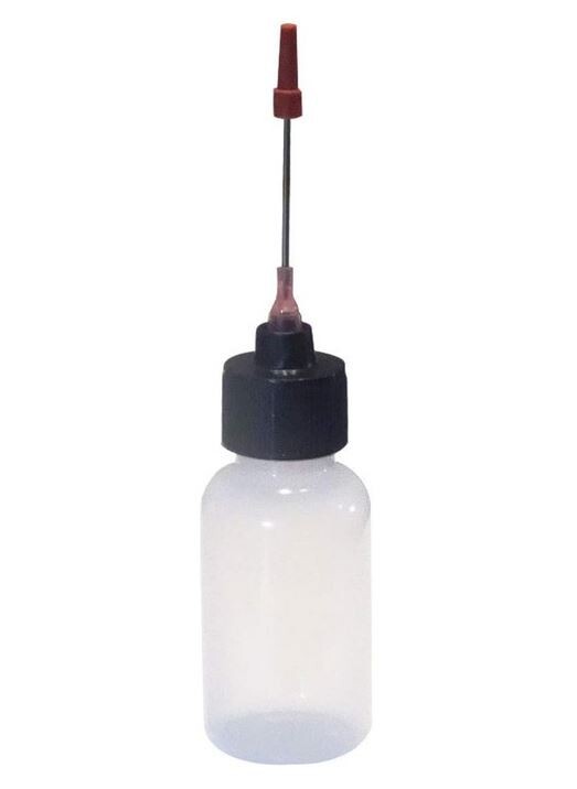 2-1Oz Plastic Squeeze Bottles 1.5" Stainless Applicators