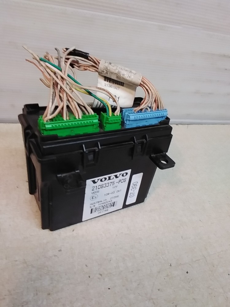 Volvo 21083375-P08 Control Module VECU