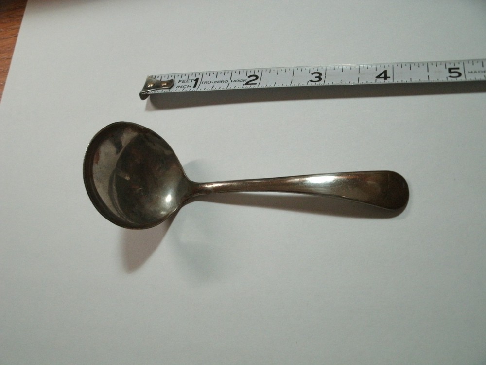 Vintage  Silverplate  England Serving Spoon Ladle 4"
