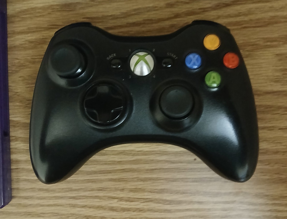 Microsoft XBOX 360 Kinect BUNDLE w/ Games & Controllers | TESTED & WORKING