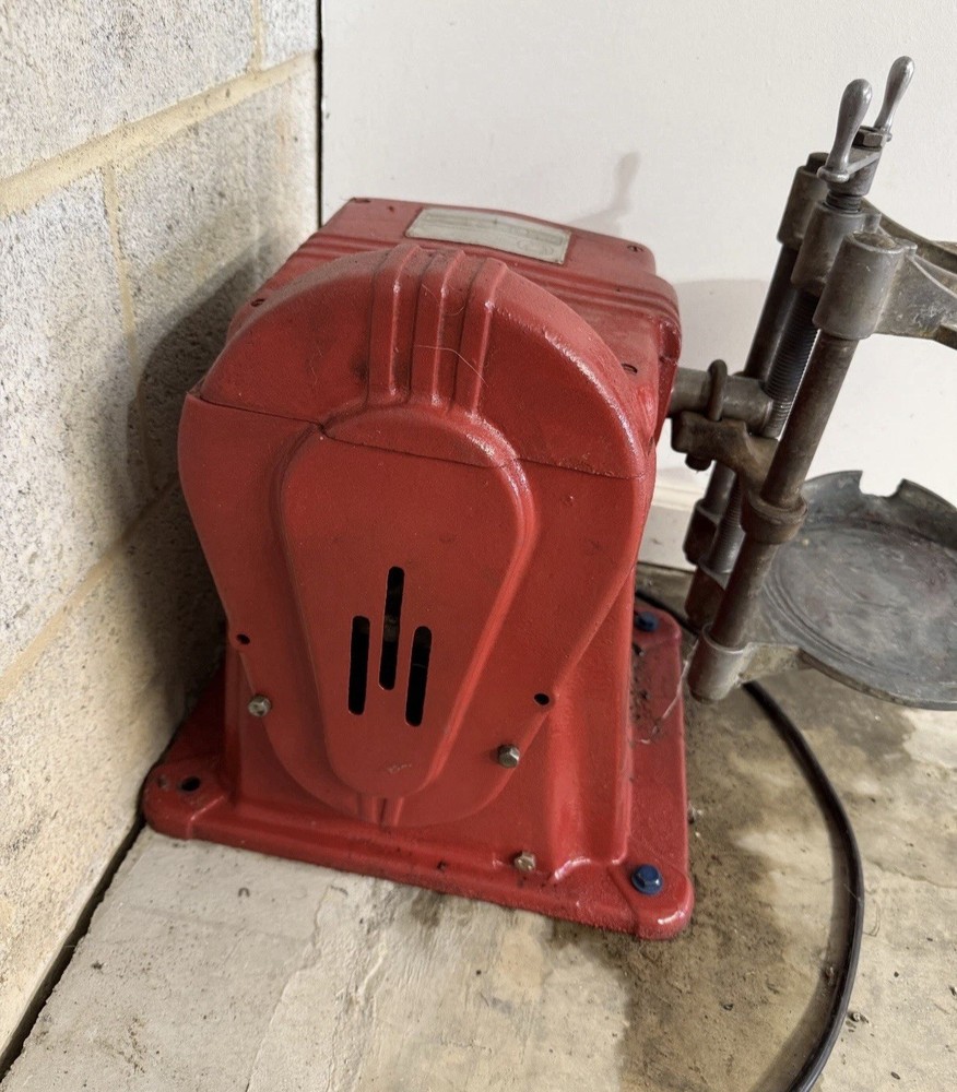 Red Devil Model 30 Paint Shaker Conditioner 115V