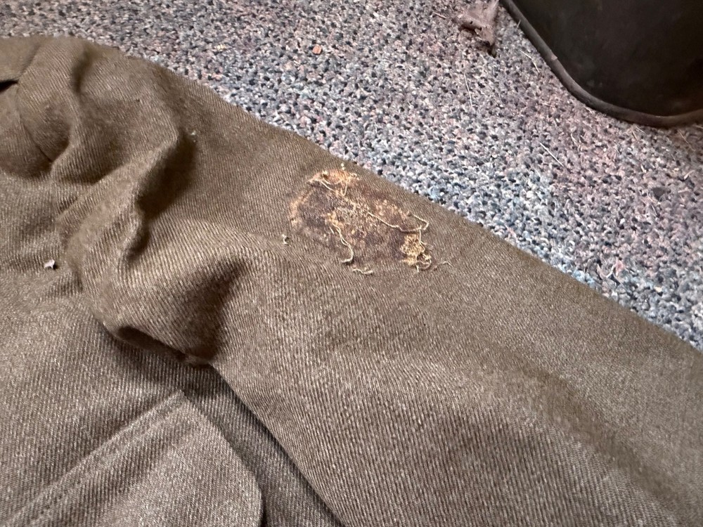 ORIGINAL POST WWII US ARMY EM NCO M1944 CLASS A IKE JACKET- MEDIUM/LARGE, 42R