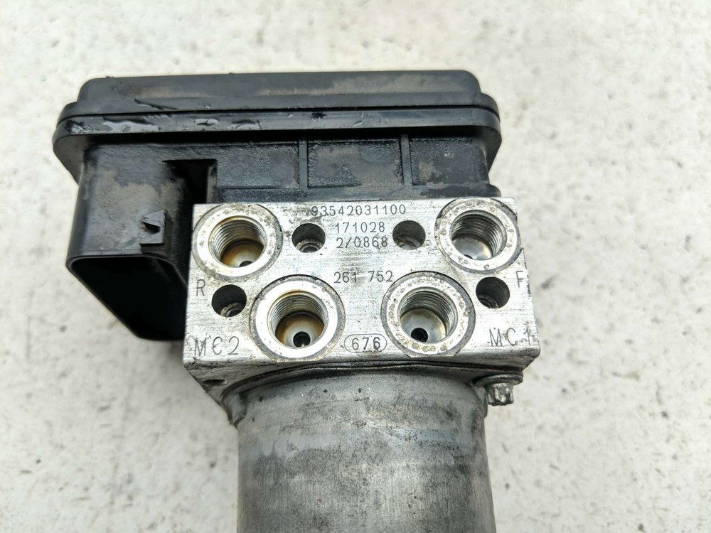 18 KTM RC390 ABS System Modulator
