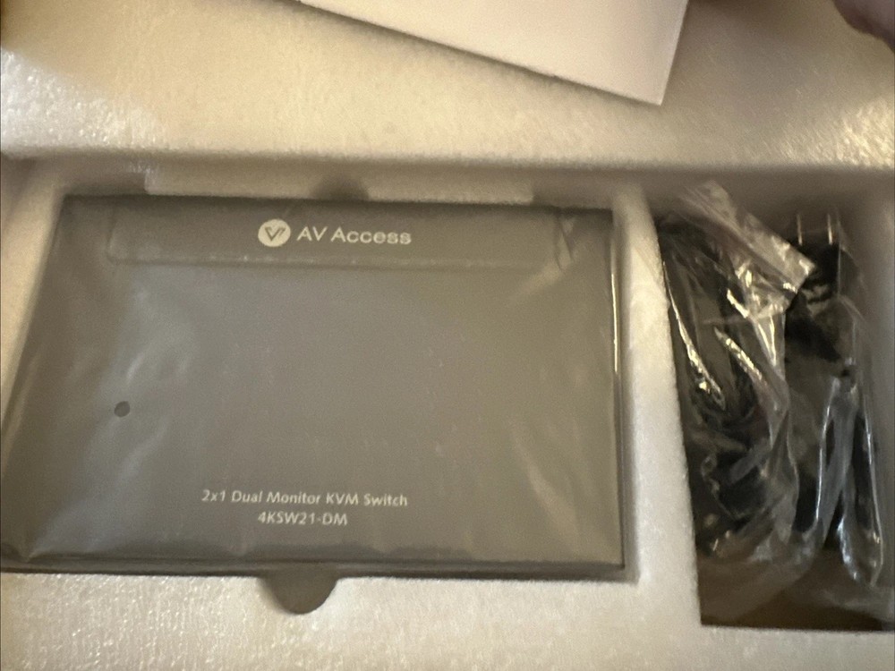 AV Access KVM Switch 2 Monitors 2 Computers, 4 USB, EDID, Fast Hotkey Switch