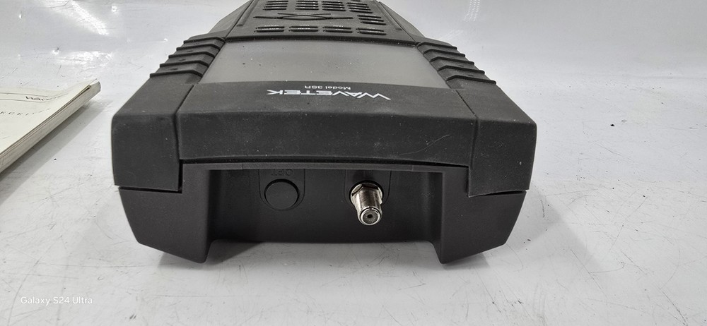 Wavetek Model 3SR Stealth Sweep Bundle with Manual Case Untested AS-IS - GC-5812