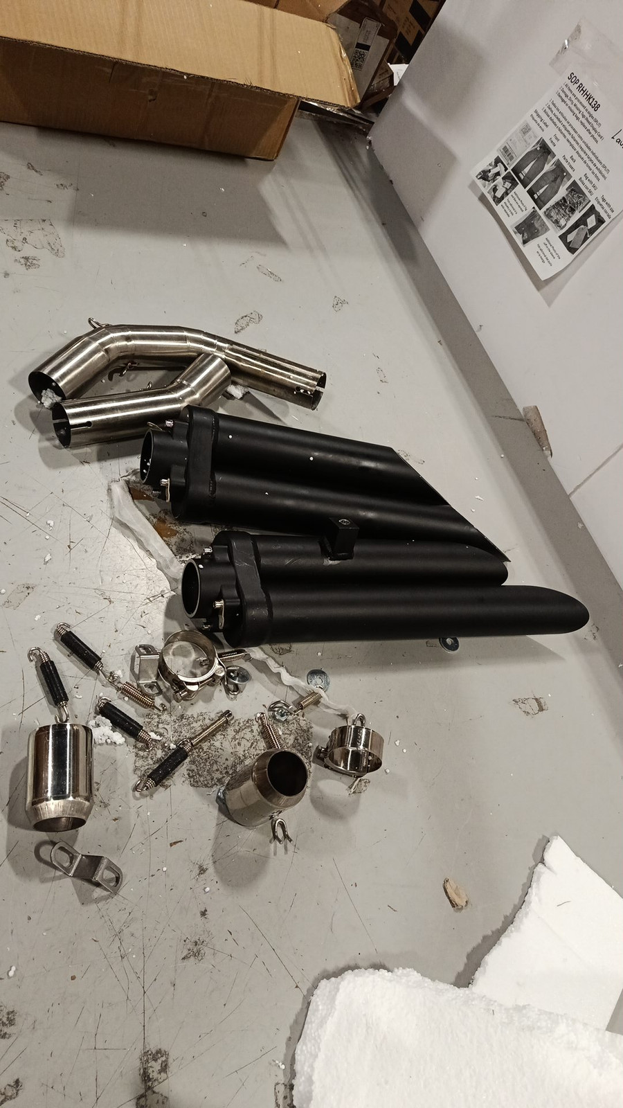 For Yamaha YZF R1 2009 -2014 Exhaust System Dual Exit Mid Pipe Black Mufflers