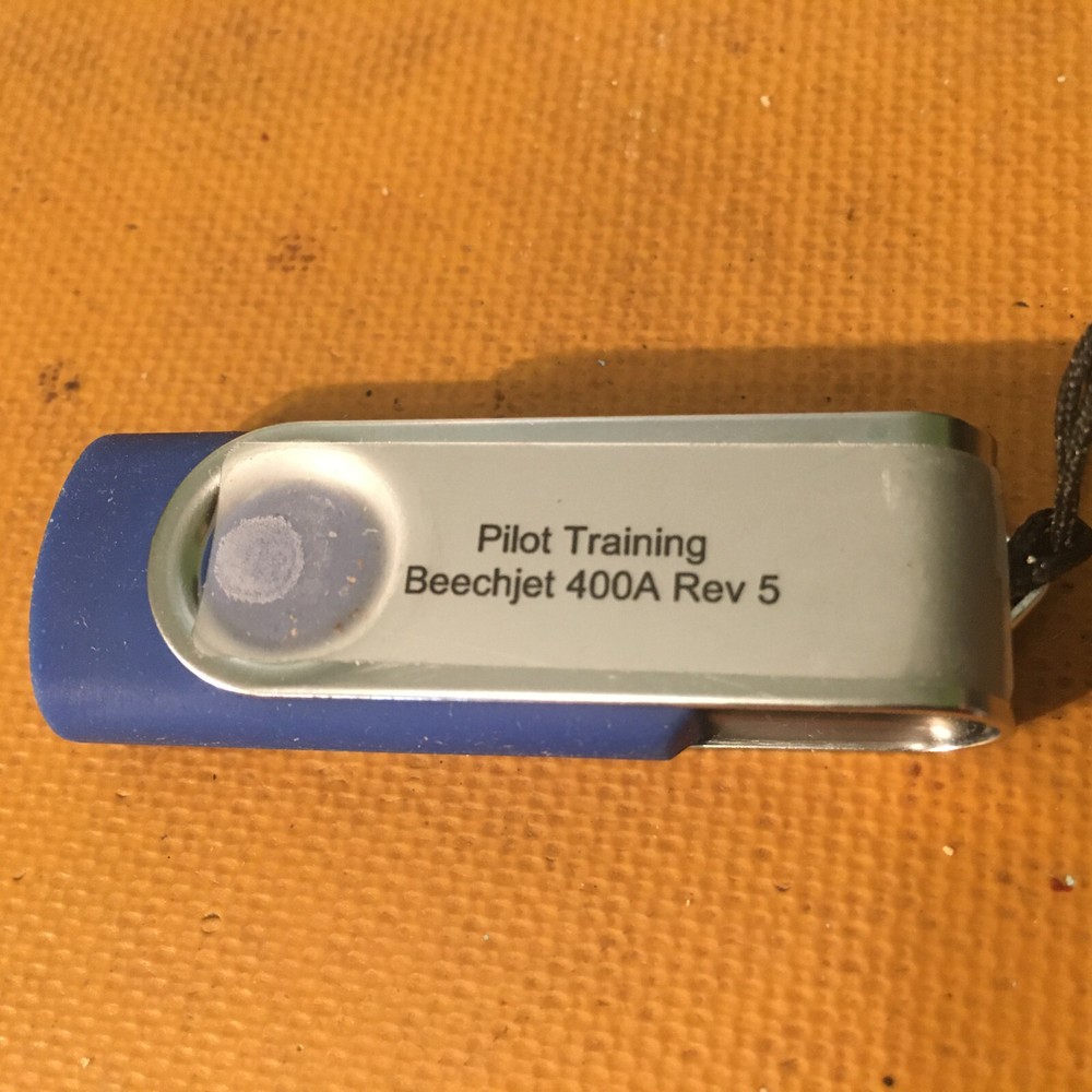 Beechjet 400A Pilot Training Manuals on USB Stick