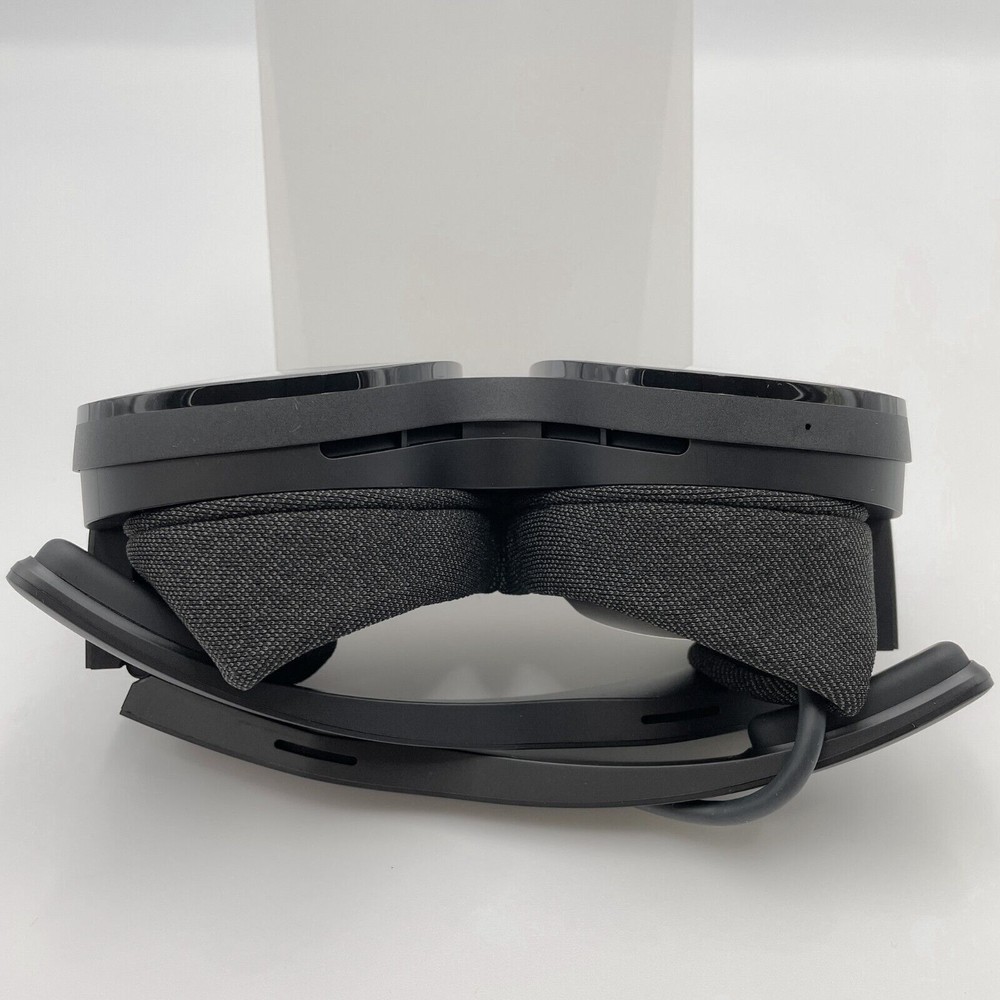 HTC VIVE Flow Virtual Reality Glasses Good Condition