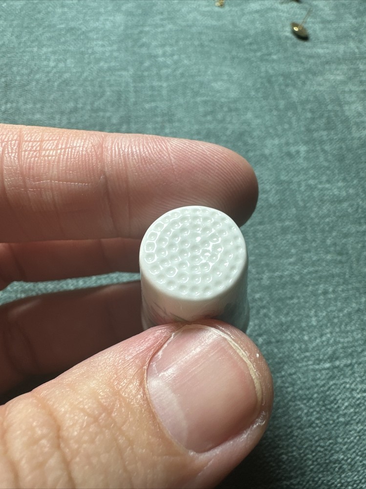 Vintage Bone China Thimble