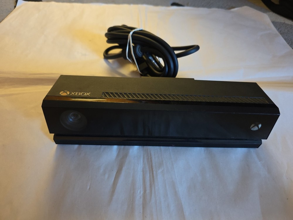 Microsoft Xbox One Kinect Wired Motion Sensor Black OEM Works