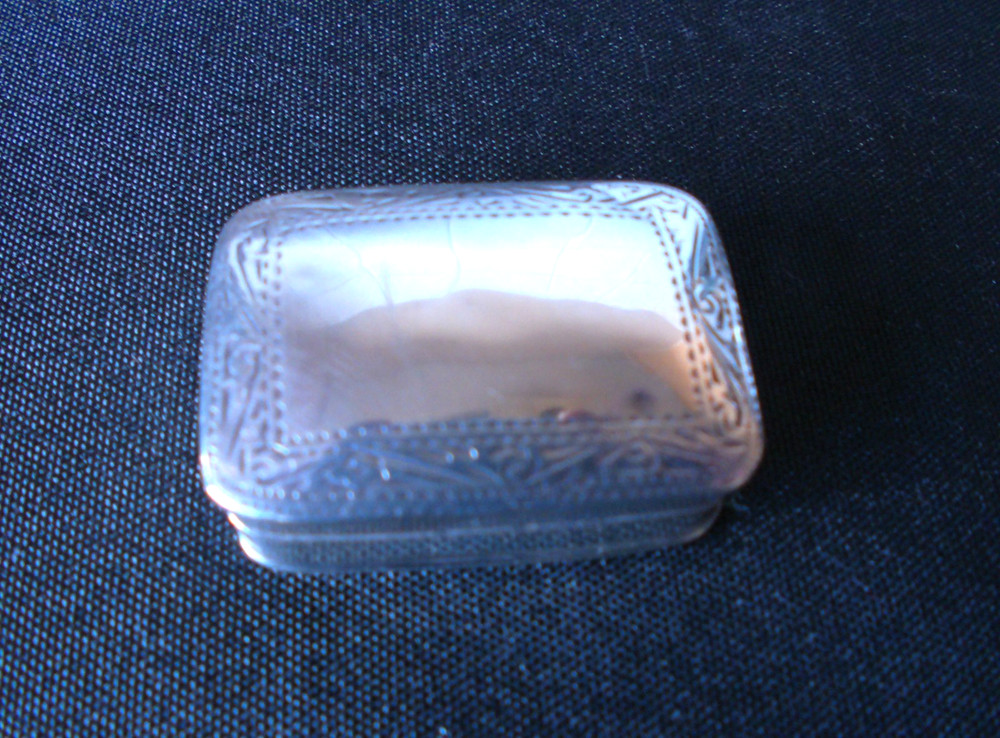 Solid Silver Snuff Box Imported from Denmark Dated from 1906 to Sheffield