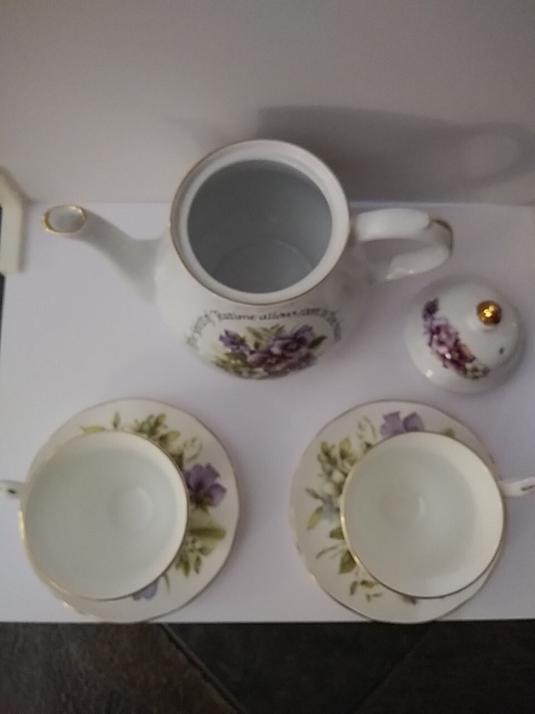 Gold Edged Tea Set