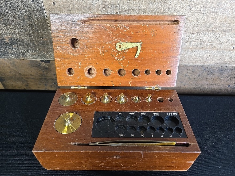 Antique Pharmacy Scale Weights, Missing Some Weights Please READ DESCRIPTION!!