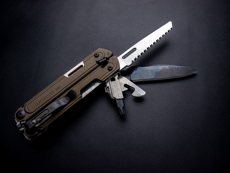 LEATHERMAN ARC TAROS Multi-Tool (ARC-TL)