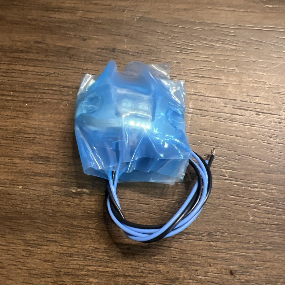Whelen OSB00MCR LED Marker/Clearance Light
