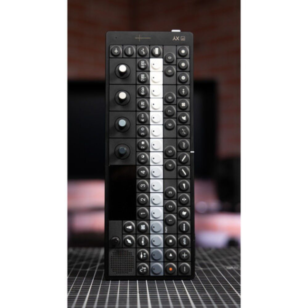 teenage engineering OP-XY Dynamic Performance Sequencer, Synthesizer