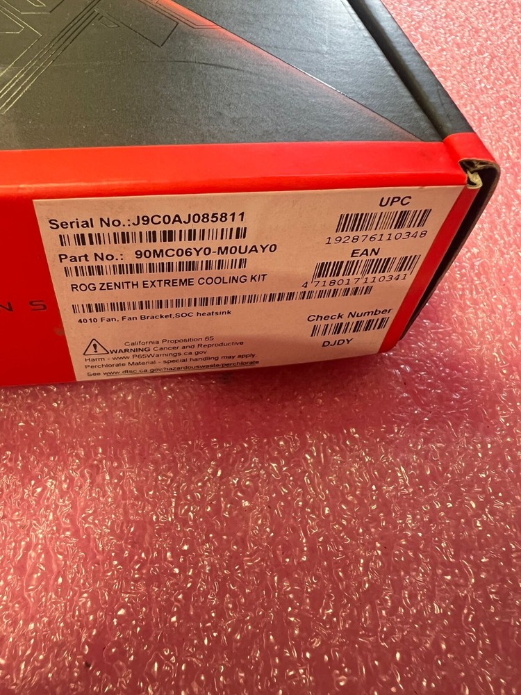 ASUS ROG ZENITH EXTREME COOLING KIT