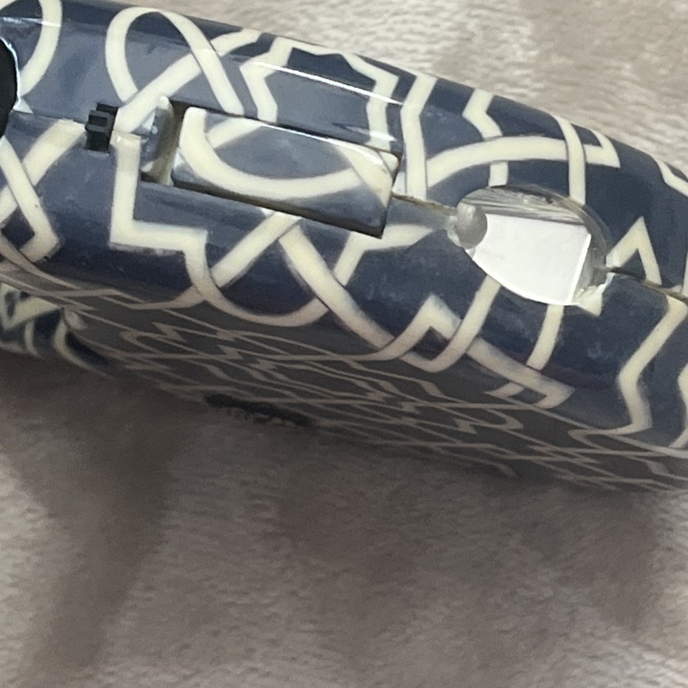dog leash retractable blue and white geometric pattern with a trigger