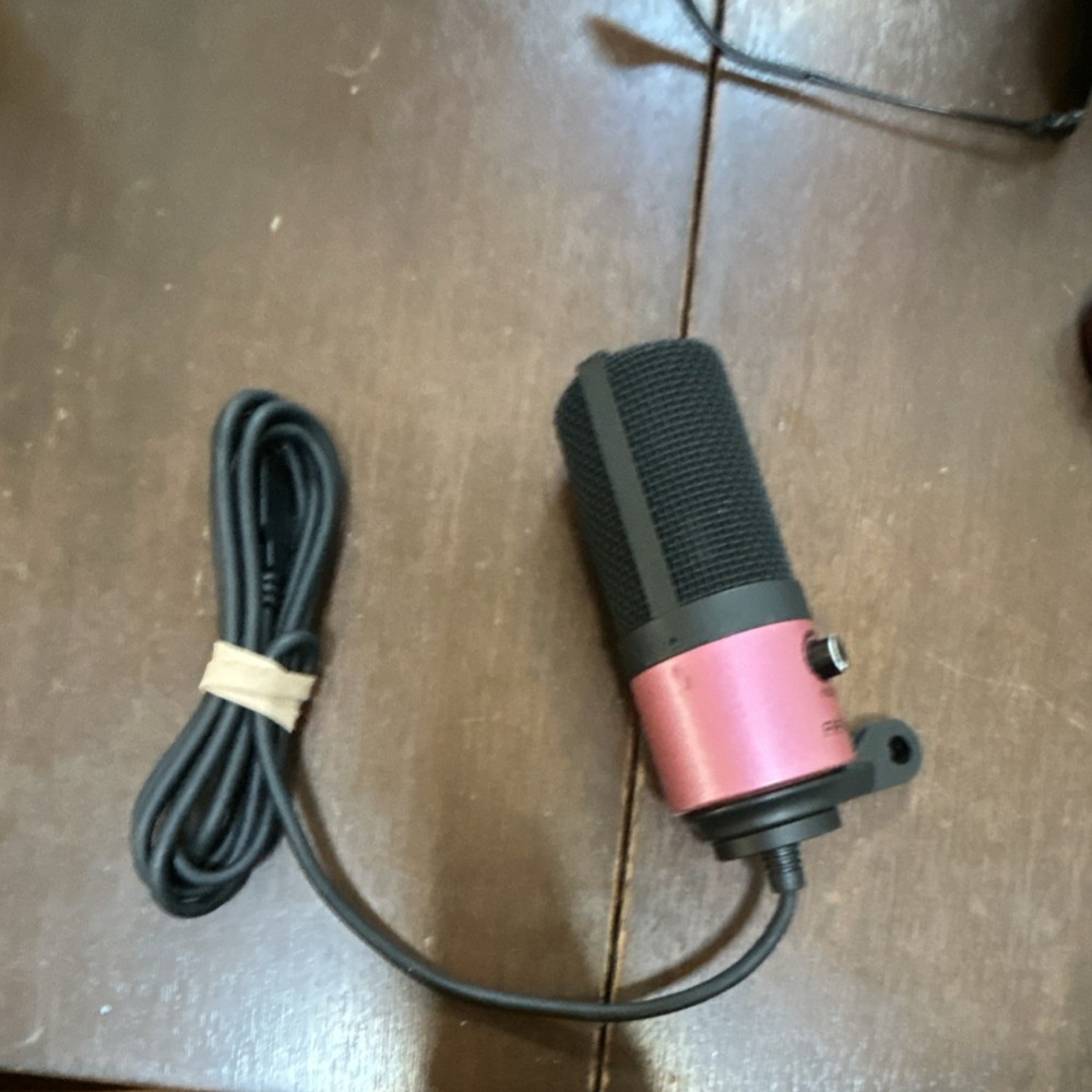 FIFINE Pink Wired Freestanding Microphone with Volume Control
