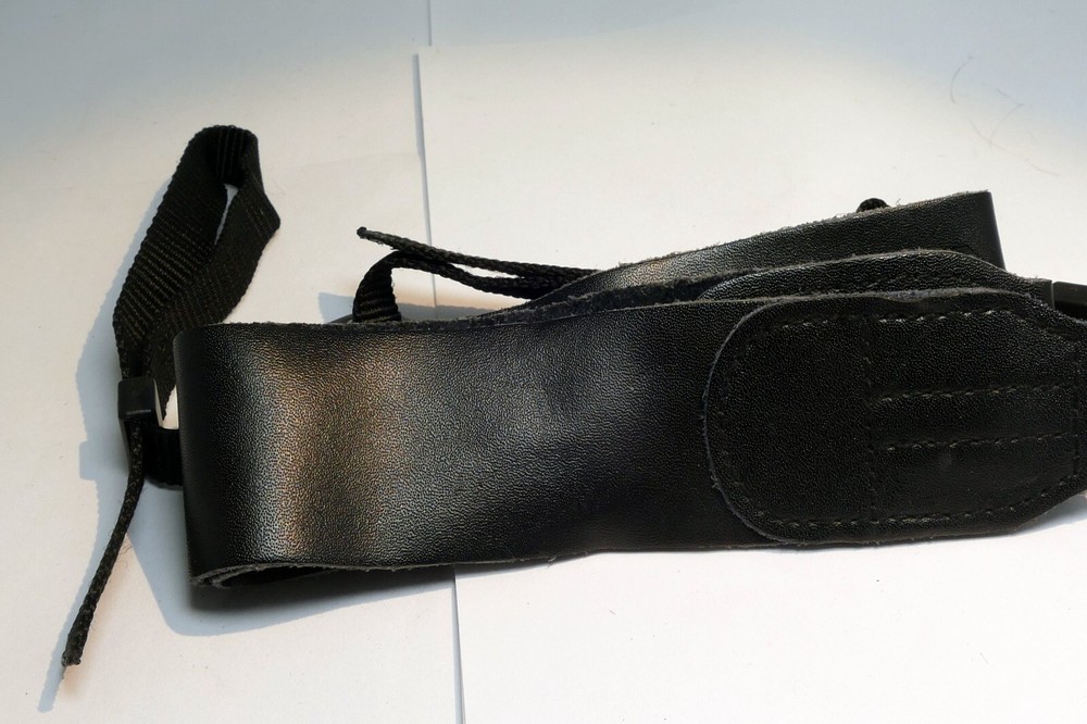 QUANTUM Camera Neck Shoulder Strap 4cm WIDE Black Leather