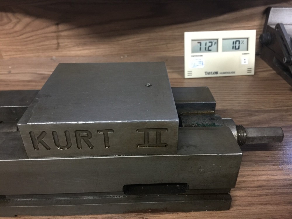 KURT 4" PULL-TYPE II CNC MACHINE VISE #PT400A