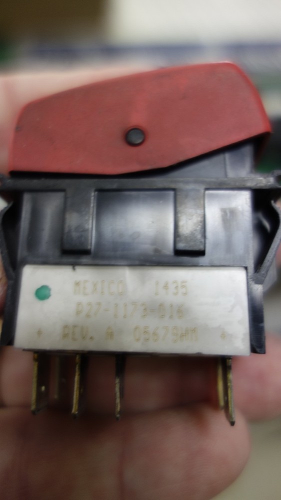KENWORTH P27-1173-016 SWITCH-HAZARD