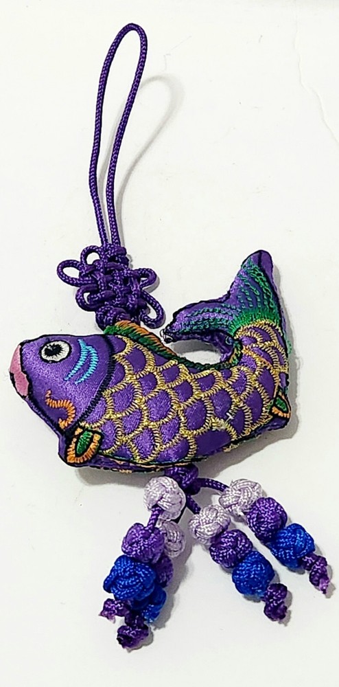 New Chinese Decorative Knott 3" width X 6.5" Long, Fish