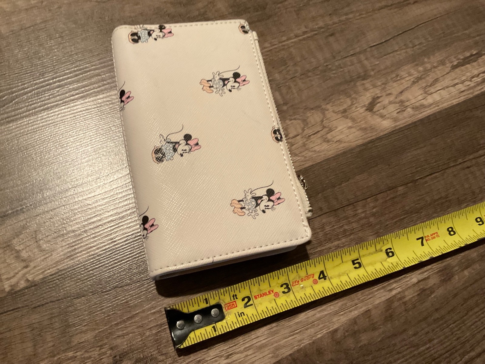 LOUNGEFLY DISNEY MINNIE MOUSE ALL OVER PRINT HANDBAG TOTE & WALLET SET