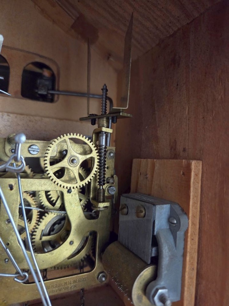 vintage hunter cuckoo clock