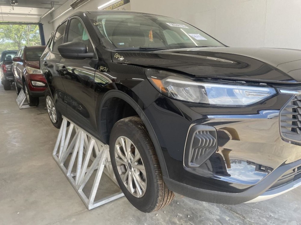 Complete Console Front Floor With Automatic Temperature Control Fits 23-25 ESCAP