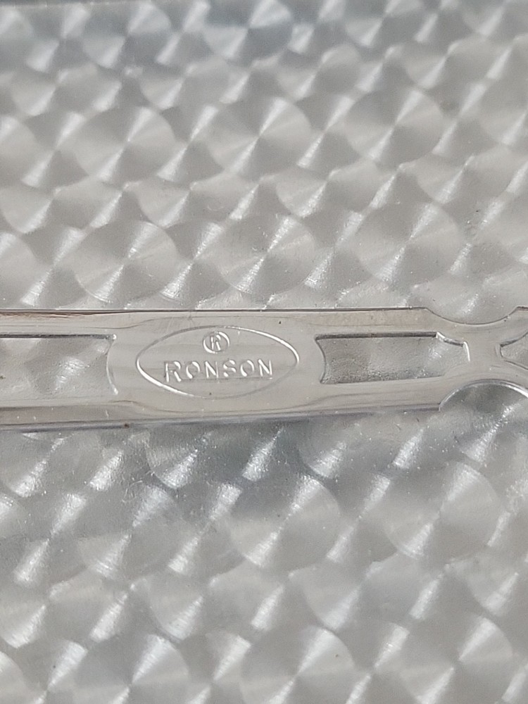 Vintage RONSON Mastercase Cigarette Lighter and Holder w/Original Box Untested.