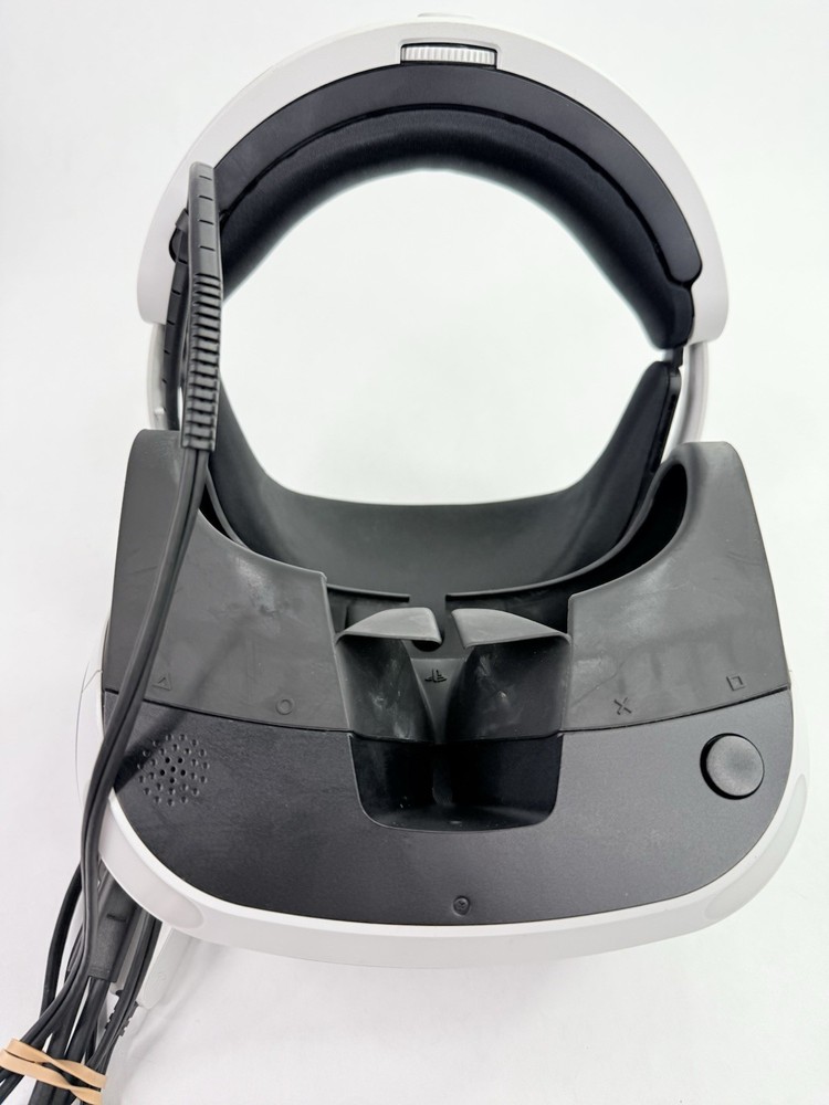 Sony PlayStation 4 PS VR Headset Bundle w/ 3 Games