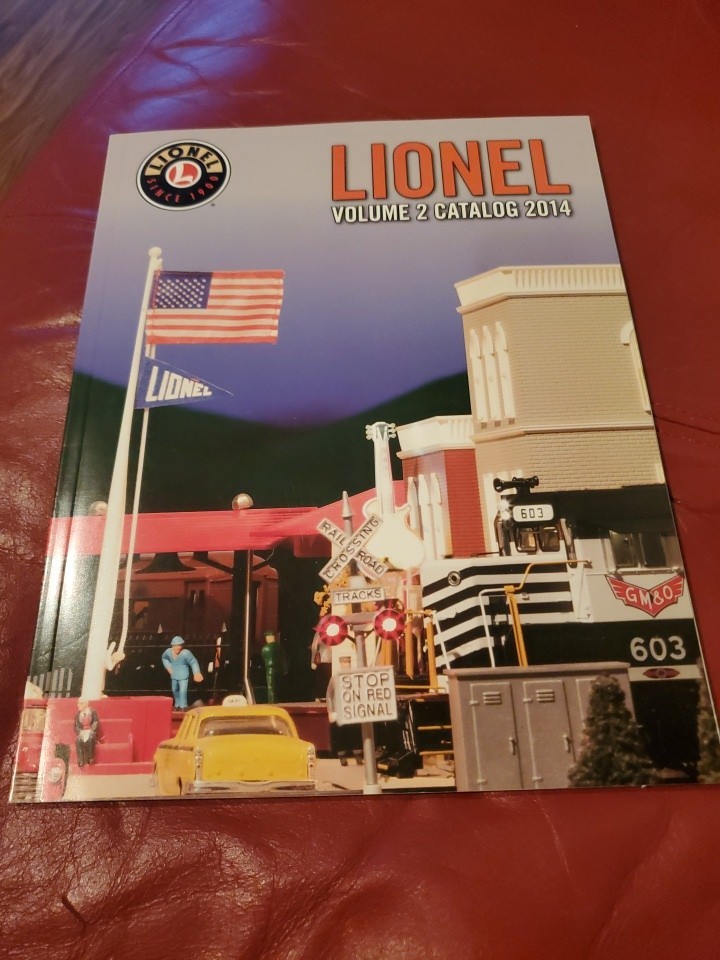 Lionel Trains 2014 Volume 2 Catalog Model Railroading New Condition