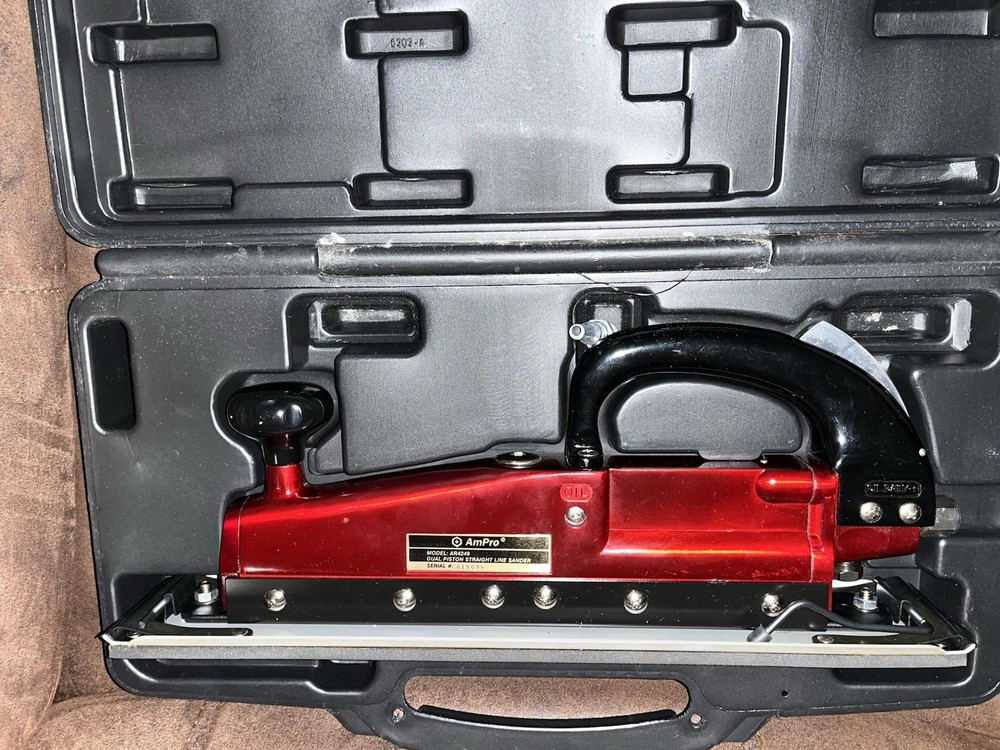 Dual Piston Straight Line Sander