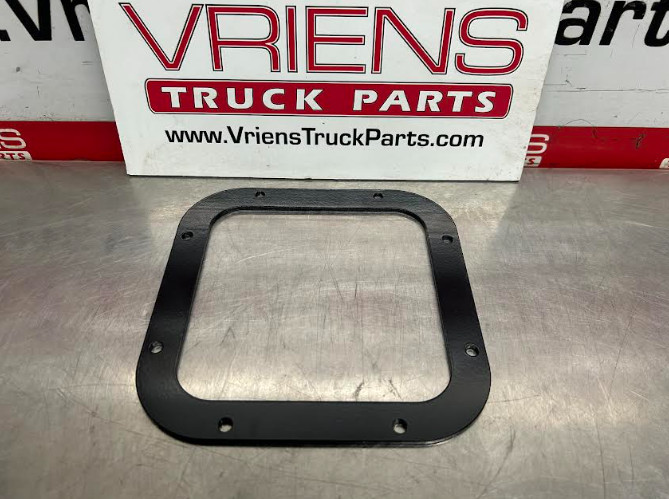 KENWORTH K198-1178-1 SHIFT BOOT RETAINER