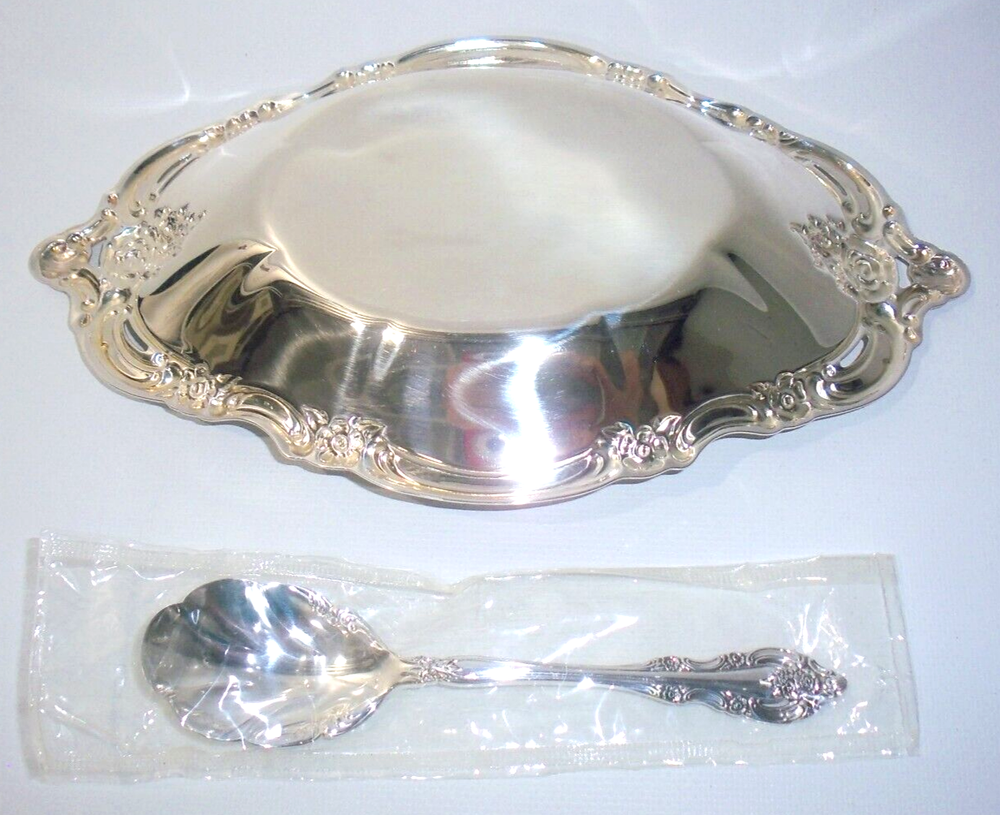 Silver Artistry Community Silverplate Oneida Silversmiths Serving Dish w/ Spoon