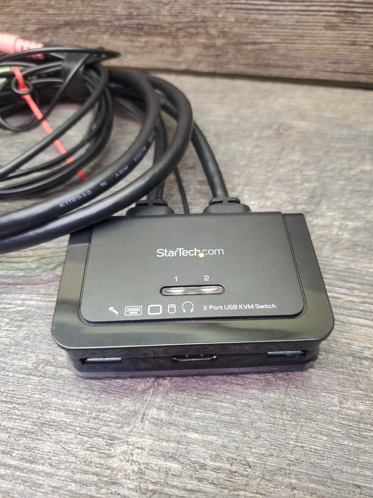 StarTech.com SV211HDUA KVM Switch with Audio and Remote Switch – USB Powered