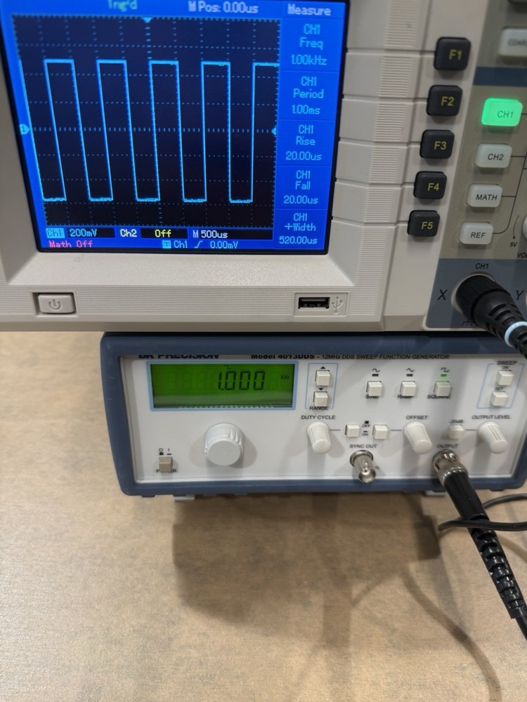 B&K PRECISION 4013 DDS-12MHz DDS Sweep Function Generator In Box, w/BNC Cable