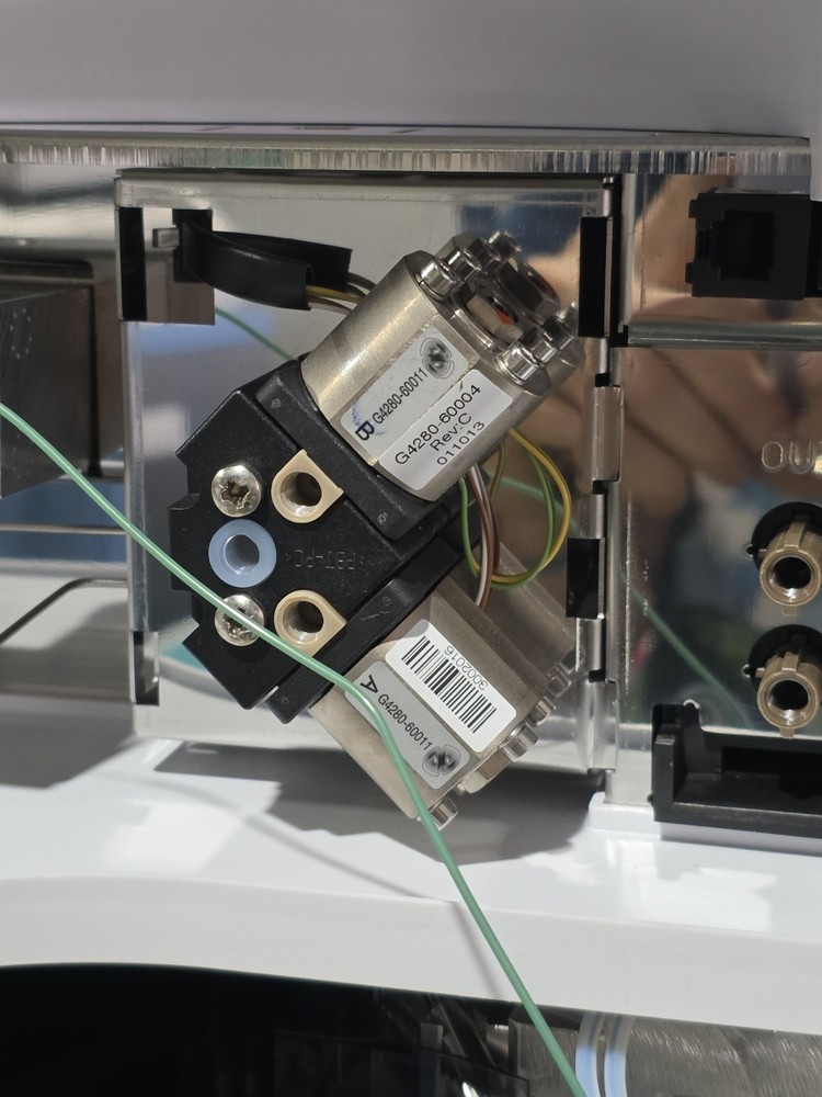 Agilent 1220 Infinity LC G4290B