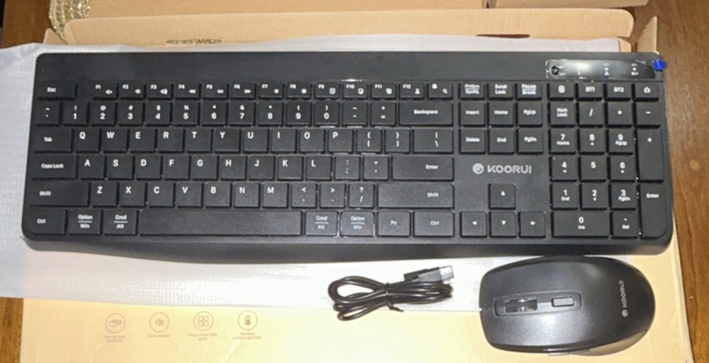 KOORUI Wireless Keyboard & Mouse Combo BKM01, Black, USB Bluetooth, Rechargeable