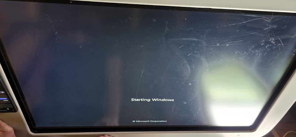 Smart Table 442i Collaborative Learning Center Children touch table